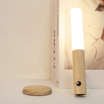 Veilleuse LED magnétique aste avec capteur de mouvement PIR automatique, applique murale en bois, lampe d'armoire de cuisine créative et intelligente