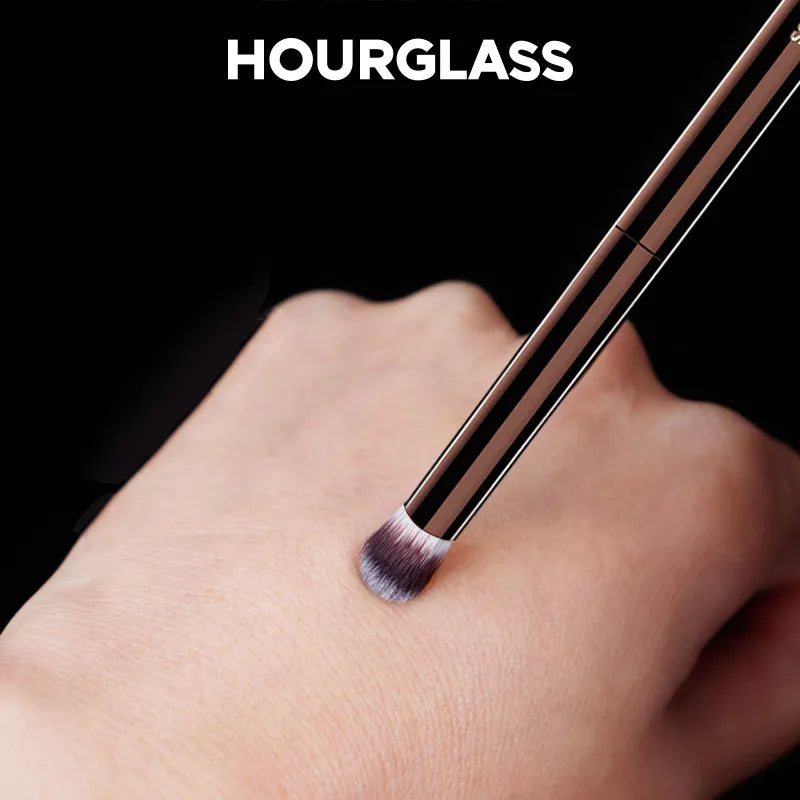 Set Luxe Hourglass – Maîtrisez l'Art du Maquillage